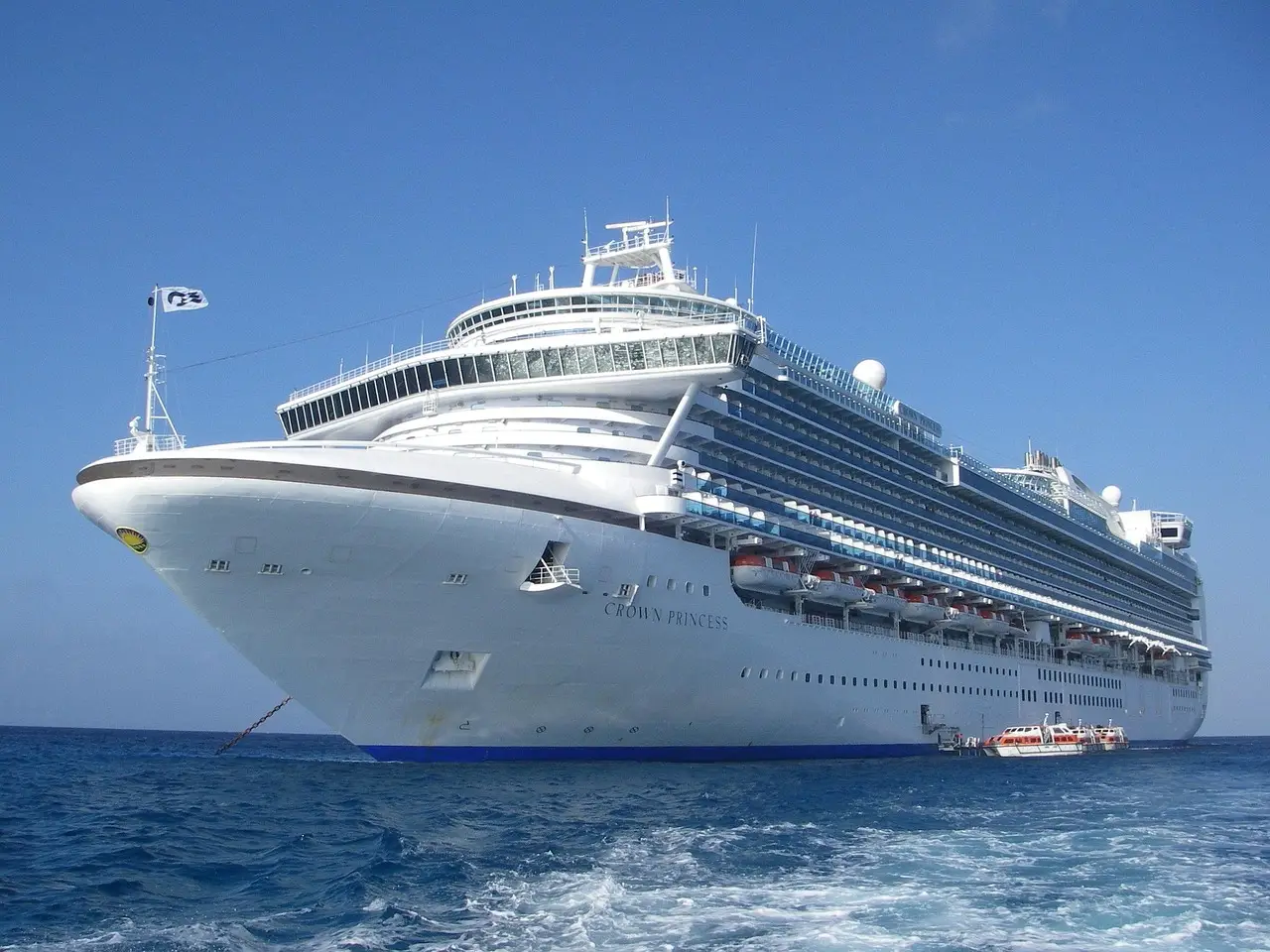 Crown Princess starts 2026/27 cruise season in Western Australia - Seatrade Cruise News