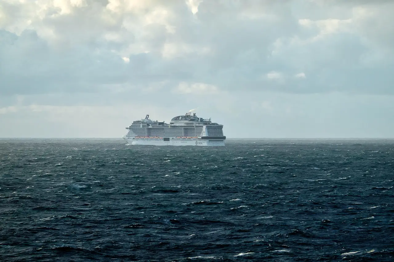 Rockland considers new cruise ship limits - Yahoo